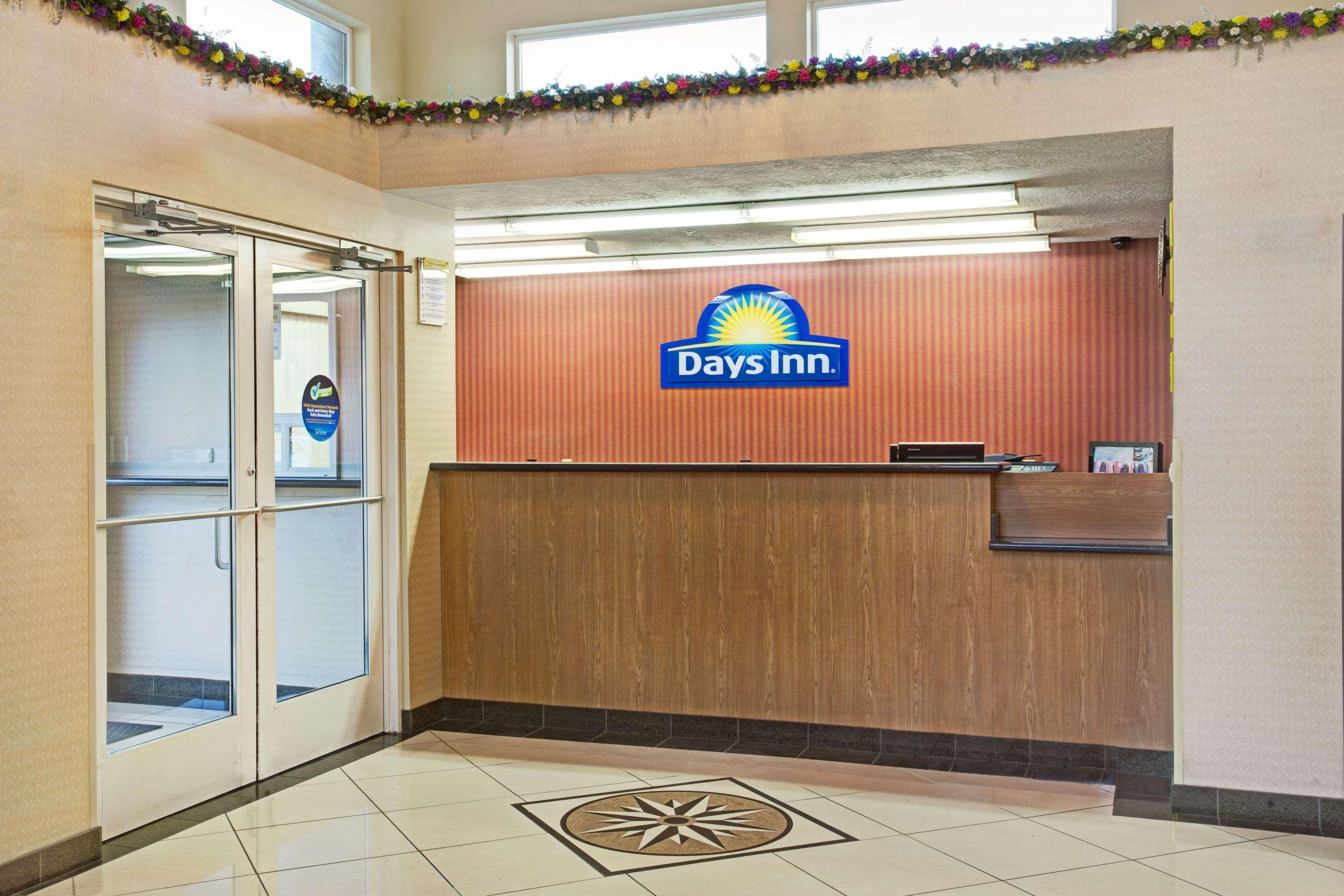 Days Inn By Wyndham Brigham City Exterior foto