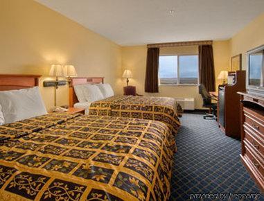 Days Inn By Wyndham Brigham City Zimmer foto